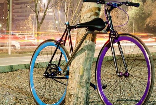 世界初の盗めない自転車」が ...